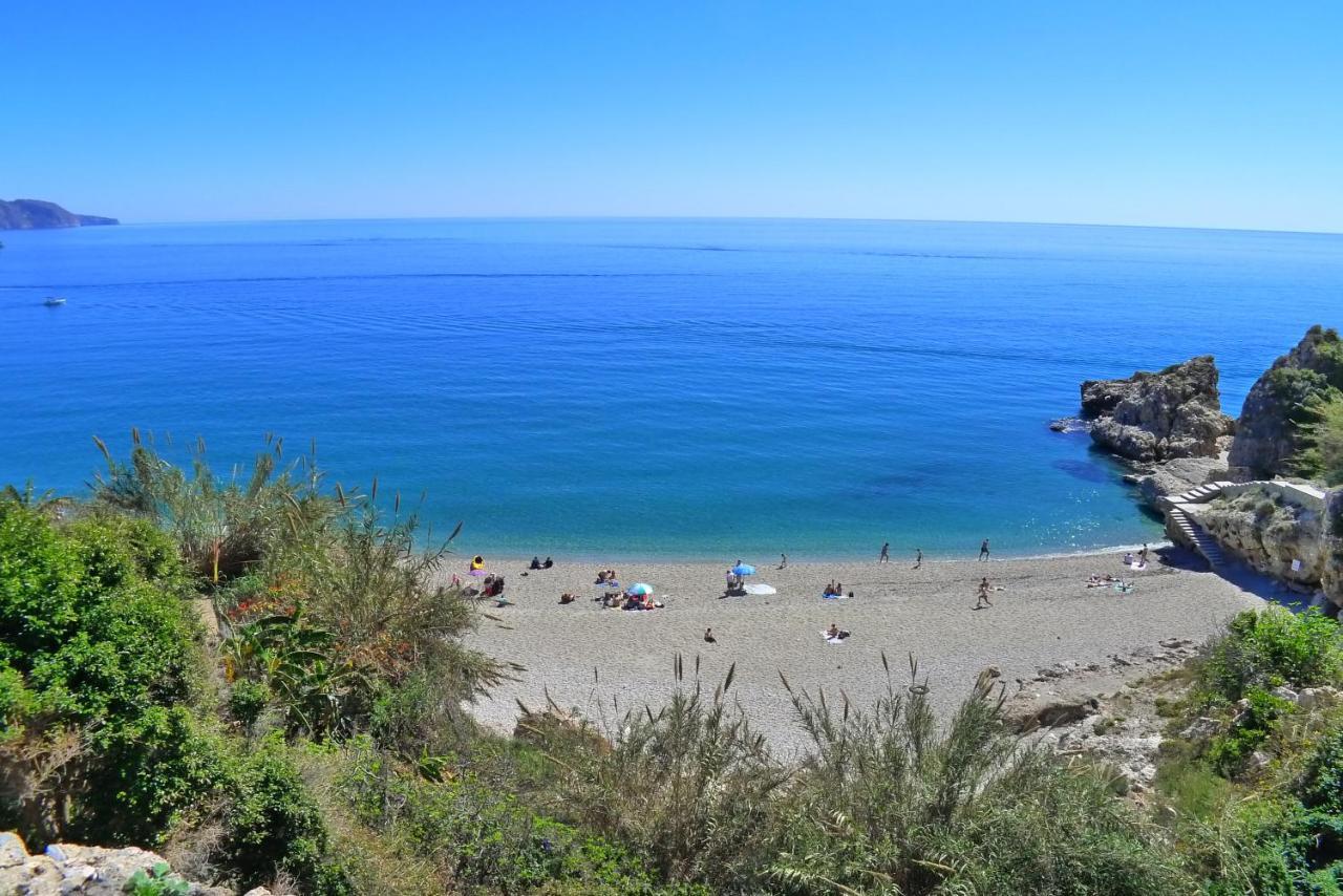 R838 Capistrano Playa 213 Apartment Nerja Ngoại thất bức ảnh