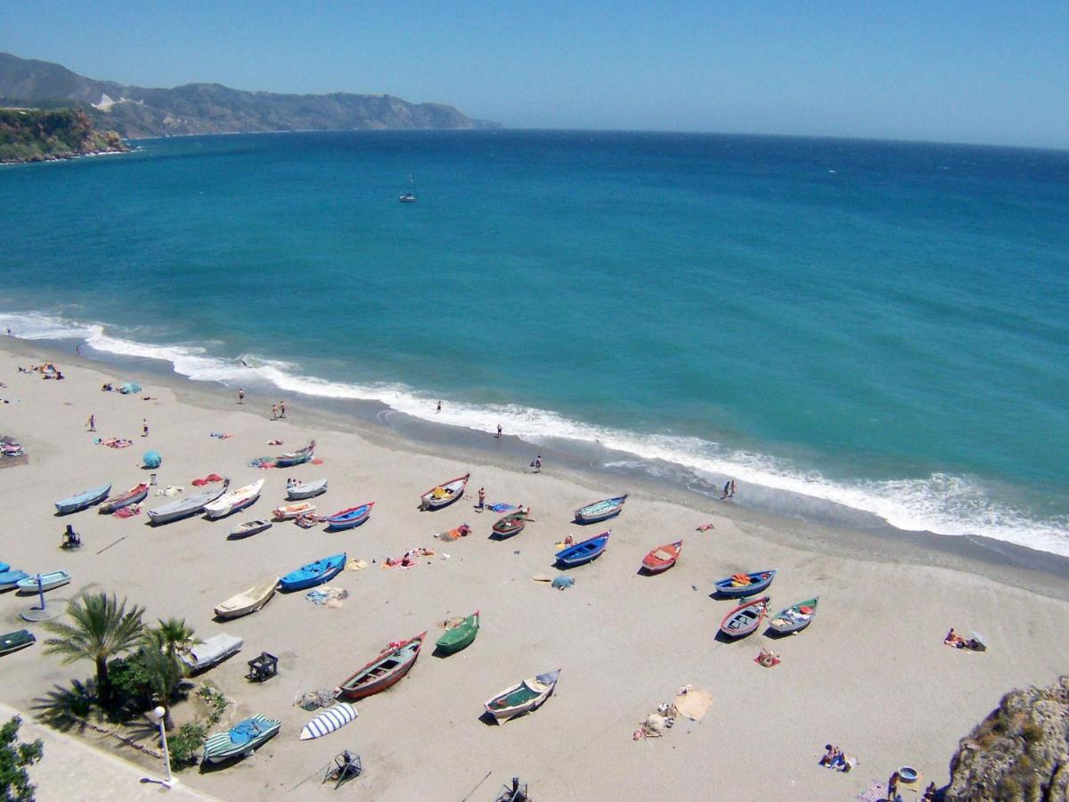 R838 Capistrano Playa 213 Apartment Nerja Ngoại thất bức ảnh